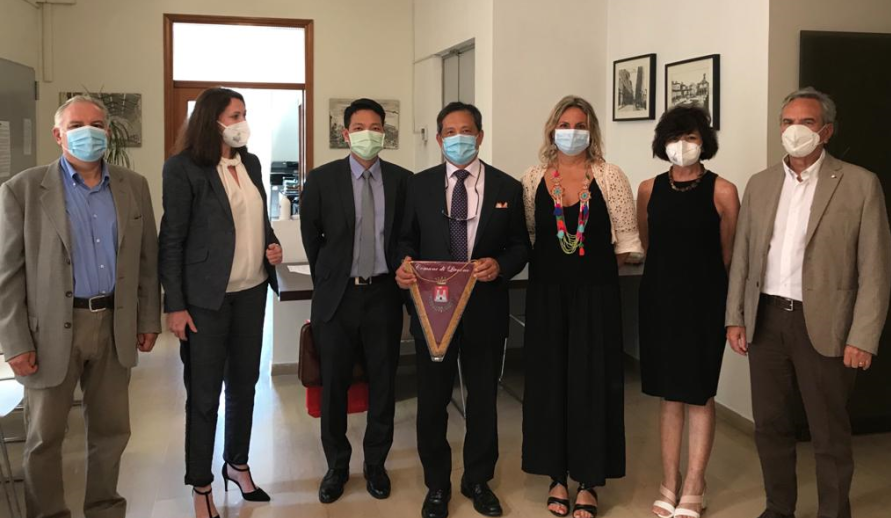 AMBASCIATORE TAIWAN