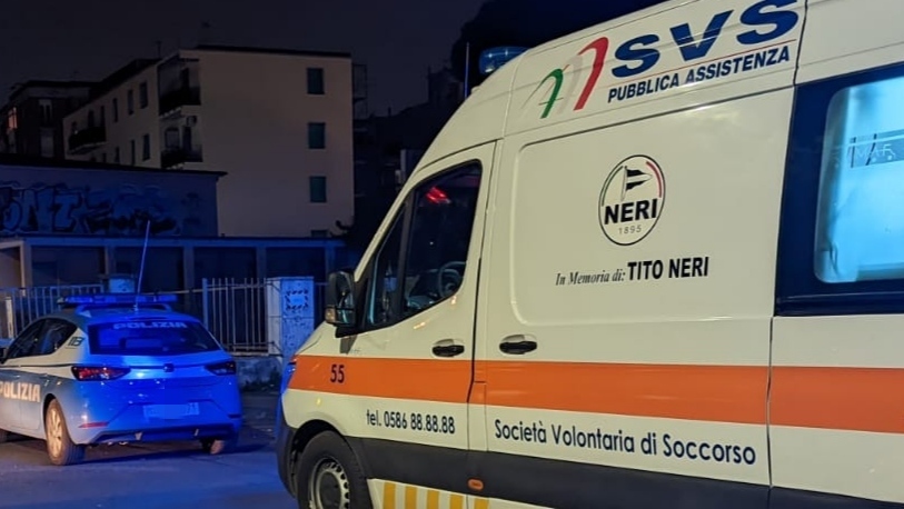 Ambulanza della pubblica assistenza svs