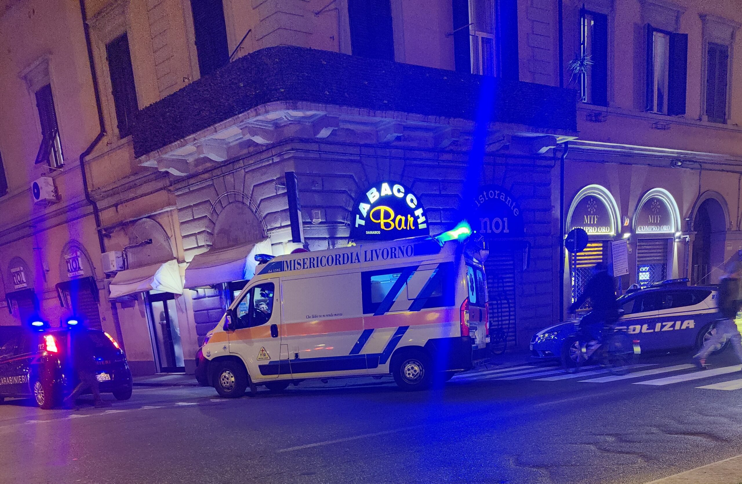 La lite finita nel sangue tra condomini di ieri sera in piazza della Repubblica è solo il culmine di mesi di persecuzione