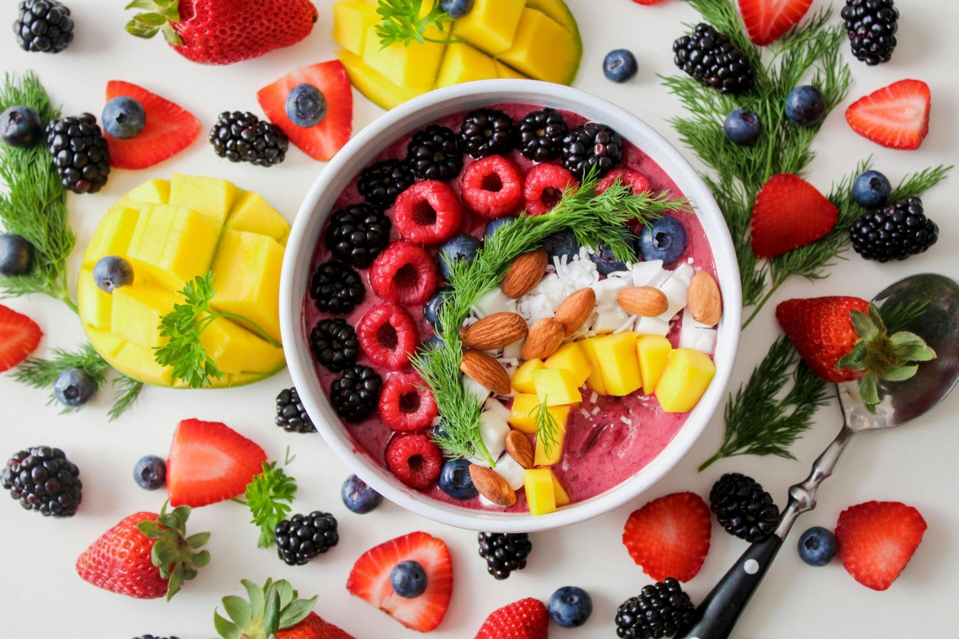 Foto di Jane T D.: https://www.pexels.com/it-it/foto/vista-dall-alto-foto-di-cibo-dessert-1099680/
